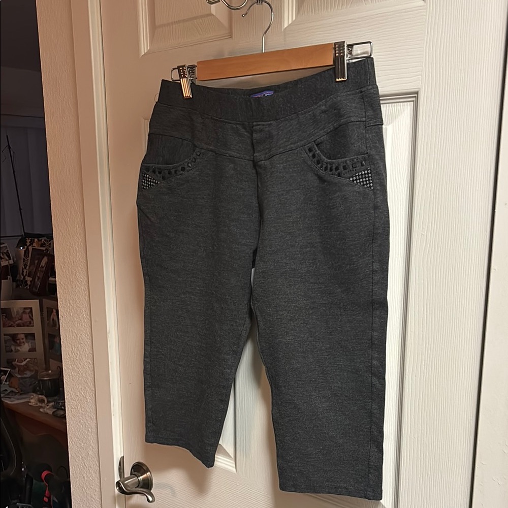 Patagonia Gray Leggings Versatile and Comfortable